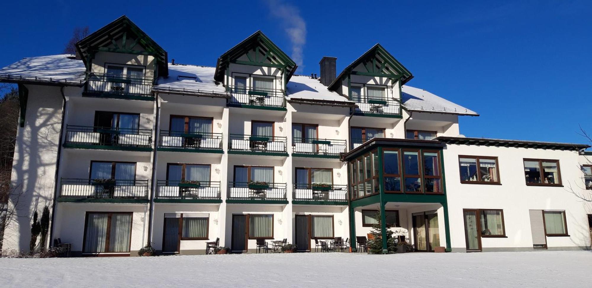 Hotel & Ferienappartements Edelweiss 빌링겐 외부 사진
