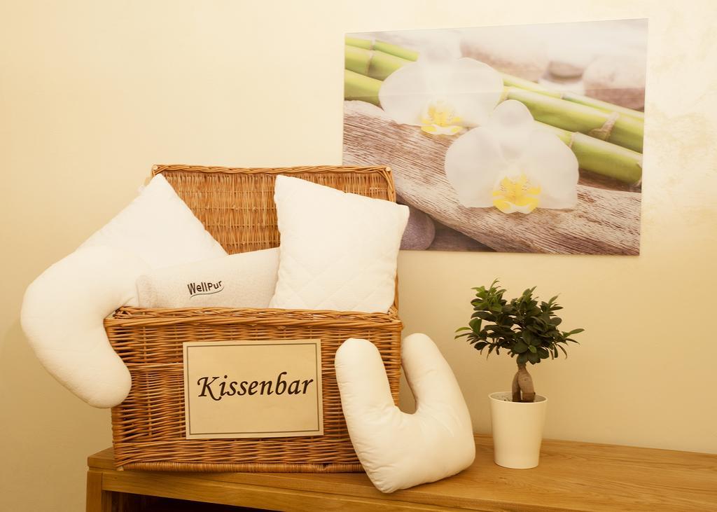 Hotel & Ferienappartements Edelweiss 빌링겐 외부 사진