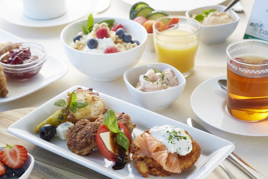 Hotel & Ferienappartements Edelweiss 빌링겐 외부 사진